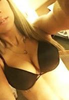 **Beautiful Brunette Bella 100 SPECIALS**, 25