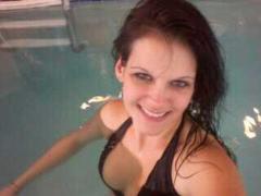 the best massage in town by a gorgeous brunette pnp, 24