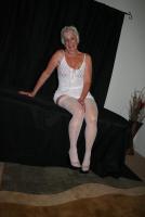 AMAZING SENIOR Offers Sensual Body Rub, 99