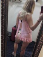 Sexy Extravagant Milf, 27