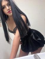 CHICA PELINEGRA DULCE CON GANAS DE ESTAR CONTIGO