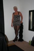 AMAZING SENIOR Offers Sensual Body Rub, 99