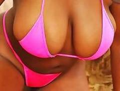 Like Em Big?? Click Here!!! ( . ) ( . ) Busty Nubian Beauty Waiting., 33