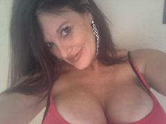 lyndzy/ TLC, 32