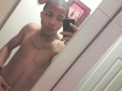 SEXY.. masc ..DOM ....Mario, 21