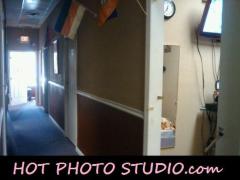 FLORIDA. I NEED a WHITE or HISPANIC GIRL.safe studio MAKE LOTS $$$ free place to stay (954) 26O74O8., 28