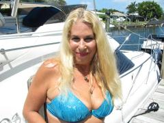 Massage with Melissa: A mature woman providing Fabulous Pleasure! Gentlemen 50 PLUS Respond Please., 53