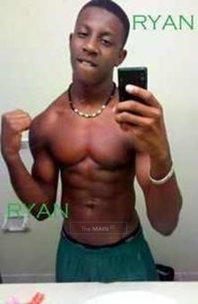 Here for your pleasure....come and enjoy whats in my pants...blk budged jock!