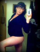 Cd gurl seeking gentlemen for body rub sessions, 29