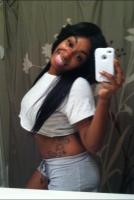 NeW iN ToWN PeRfeCt**-** pReTTy**-** PeTiTe, 20