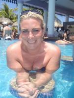 Cynthia, 34