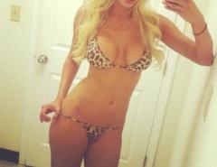 Simply Amazing Blonde Bombshell, 19