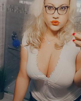 Voluptuous Ts for you!???????????????, 28