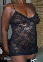 Mature woman that is willing to tend to your desires, 48