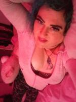 Hosting in SE near DT 5/13Sexy, sweet, and pervy Tgirl sub bottom, 32