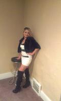 Discreet, Drama-free beauty! Come see the girl next door!, 27