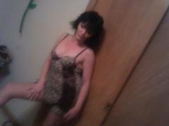 make tonite a hot exciting one with the sexy sweet Carolina, 33