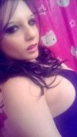 Busty Masseuse with nice Curves, 28