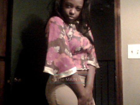 Forbidden Fruits girl, 20