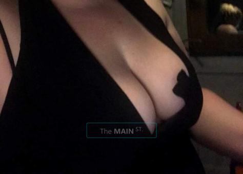 Let me fulfill your fetish fantasy, 30