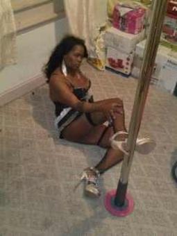 Ms.Dick Pleaser, 29