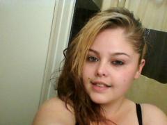 100{BuStY} == {BLONDE } == {{ 40DD }} == {{ AsIAn/LaTiN MiX }}OUTCALLS!!, 23
