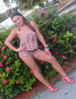 Amazingly alll natural 100% blonde calIfornia bombshell.., 22