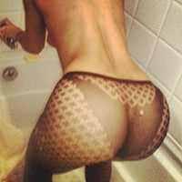 The Brazilian Barbie is back ; come play ;), 19