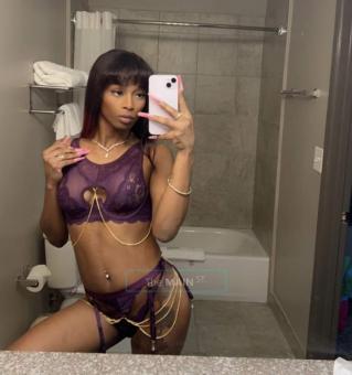 ??Professional Upscale TS Kashmere, 23