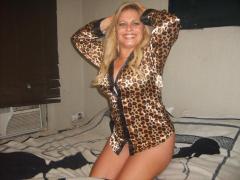 sexy kelly hot blonde, 35