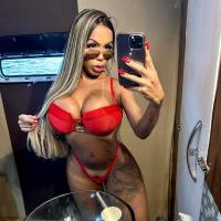 EAST NEW YORK ?? HUNG BRAZIL BARBIE ?????? 10in Party girl, 24