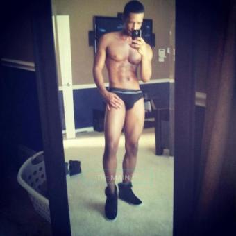 College jock wanting to please, 24