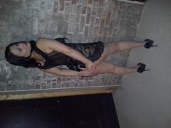 ~!BoLd BuStY bRuNeTtE!~, 22