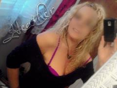 Real local girl here, guys. Your best bet for a Paradise Blonde!